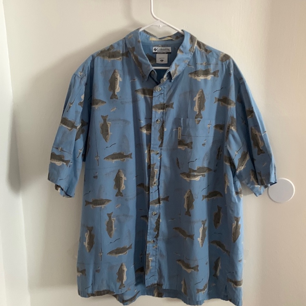 Columbia River Lodge Mens Large Short Sleeve Button Down Shirt Blue Fish XXL.